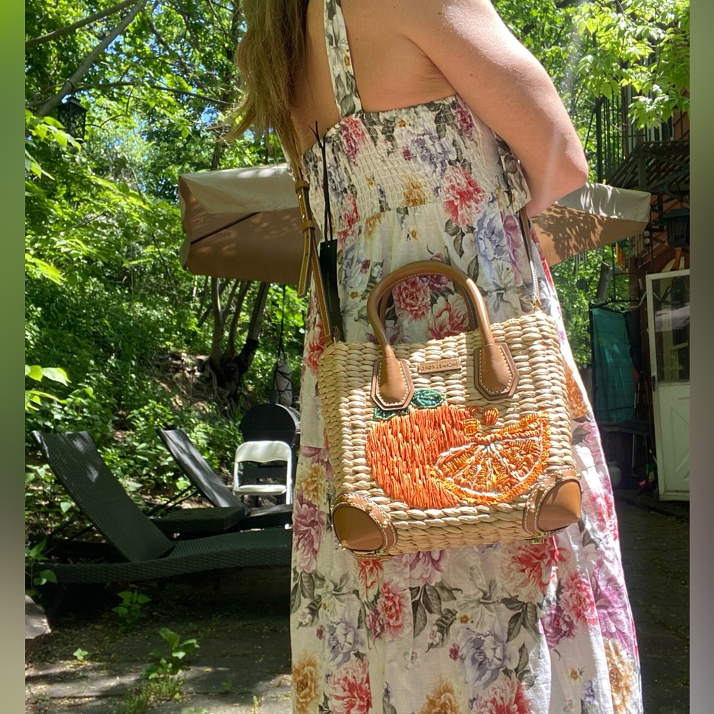 Michael Kors
MALIBU MEDIUM STRAW CROSSBODY - Picture 8 of 10